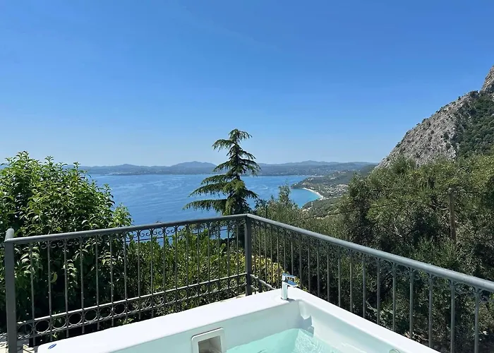 Panorama Leandro Korfu Willa *