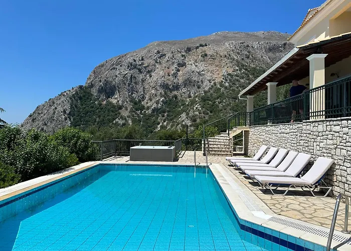 Panorama Leandro Korfu * Vigglatouri